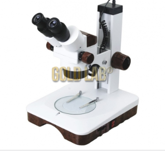 ESTEREOMICROSCOPIO BINOCULAR COM ZOOM, AUMENTO ATE 90X, OCULARES WF20X E ILUMINACAO EM LED